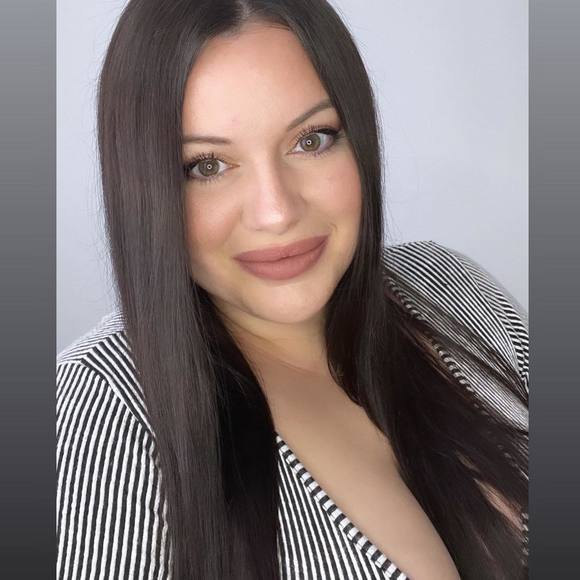 Meet your Posher, Alexe - Picture 1 of 1